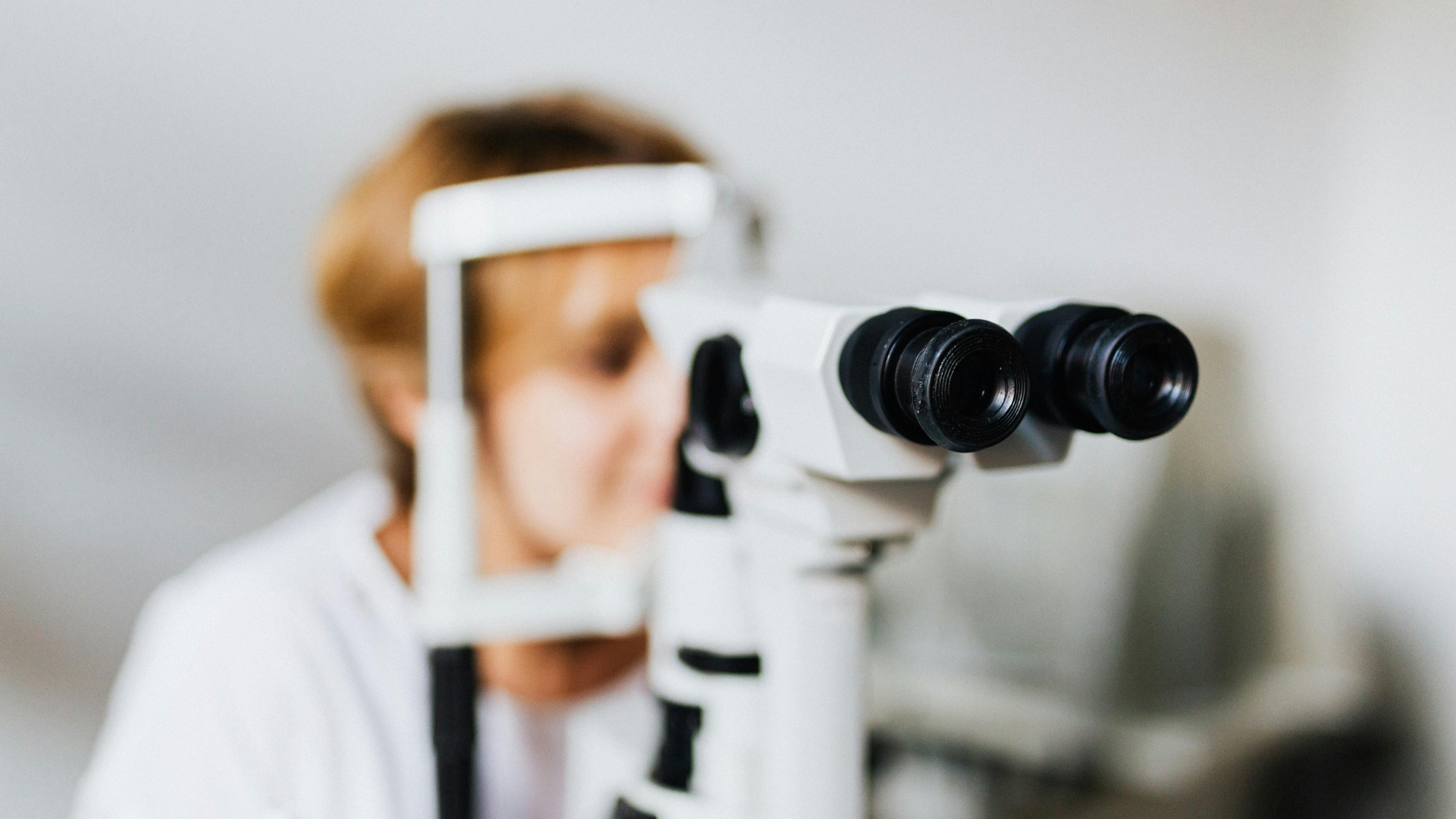 glaucoma-politerapico-monza-visita-oculistica